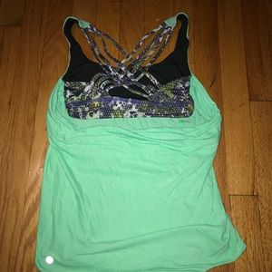 Lulu lemon workout top